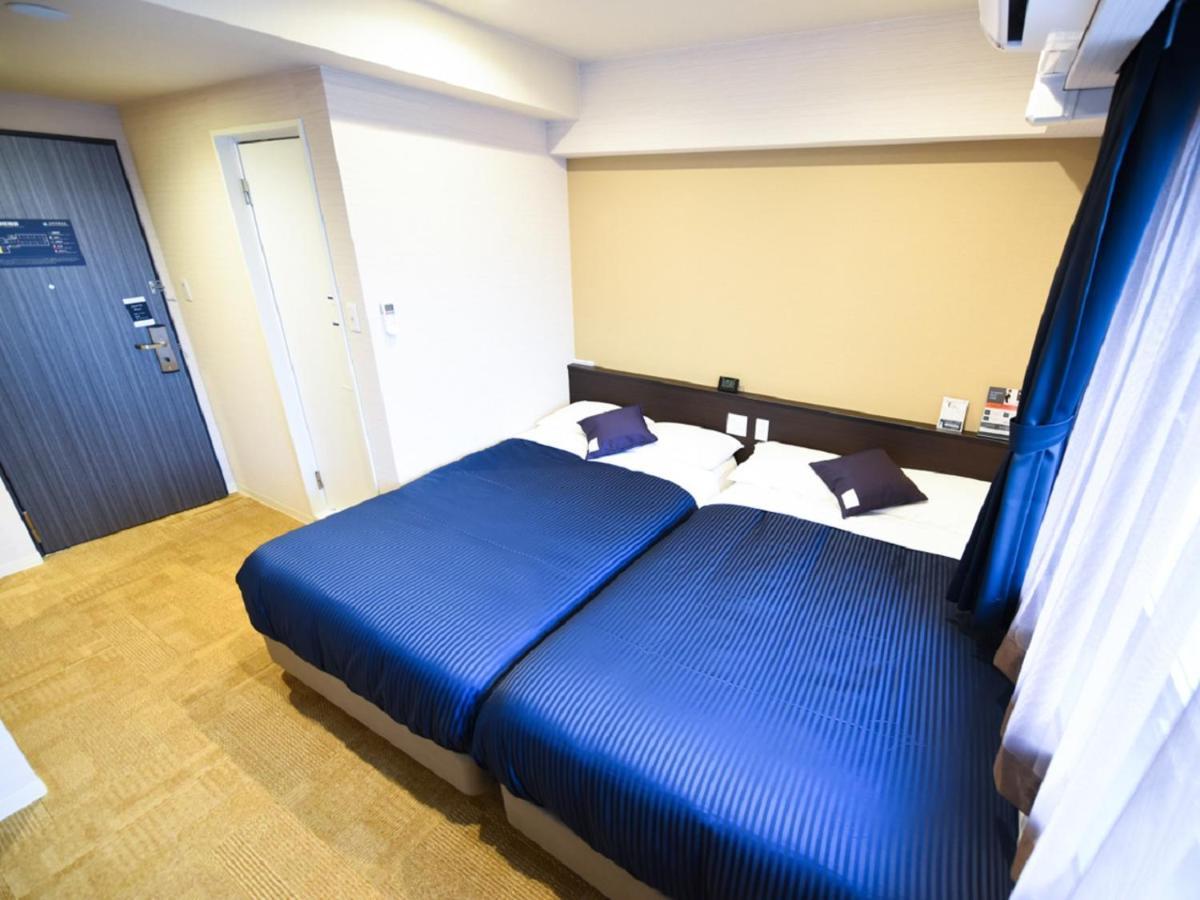 HOTEL LiVEMAX Fukuoka Tenjin Eksteriør billede